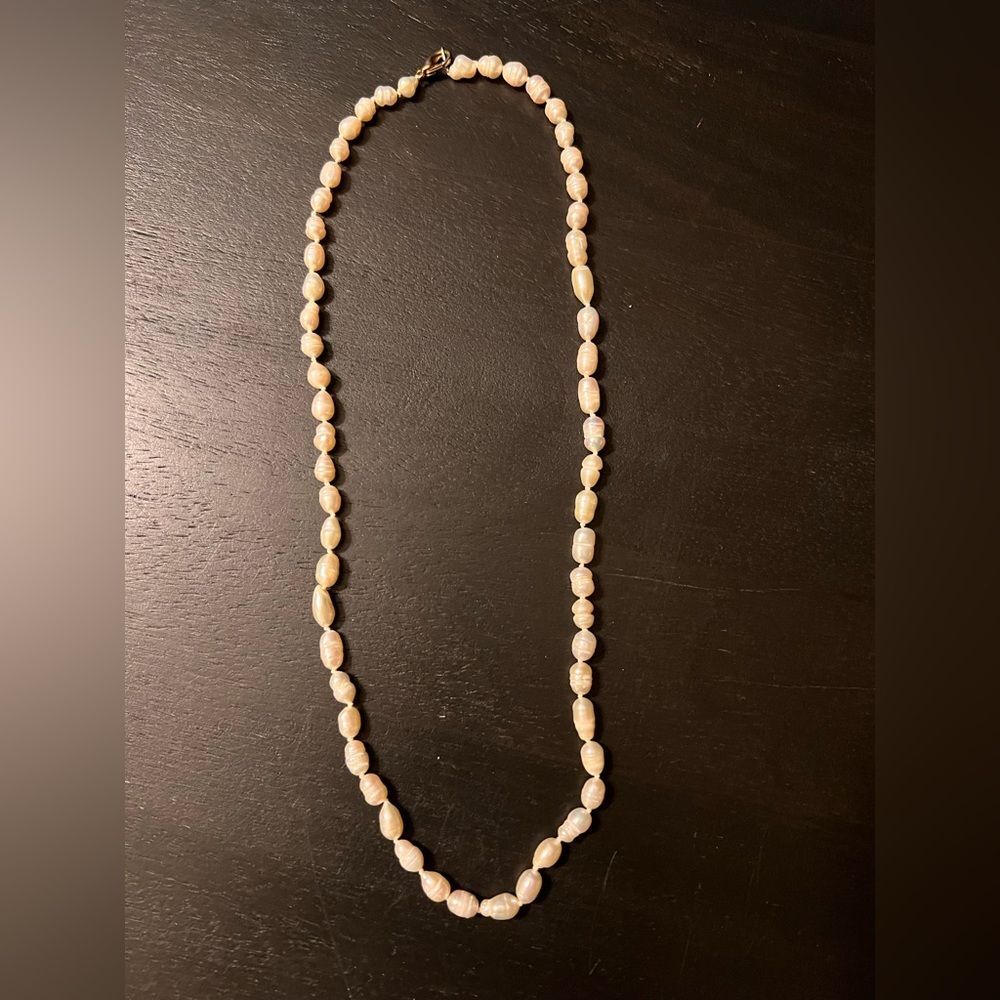 Elegant Cream Seed Pearl Necklace 20 in.gold tone clasp summer feminine classic